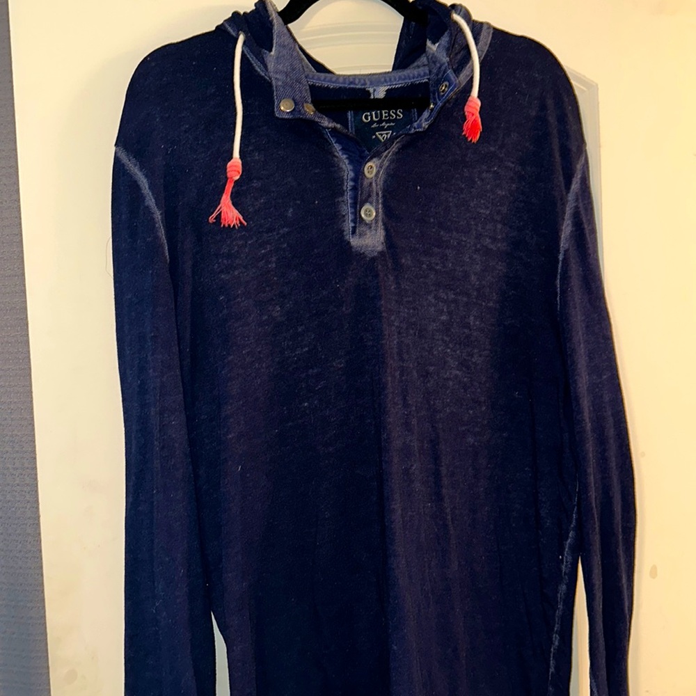Men’s Guess long sleeve blue shirt with hood